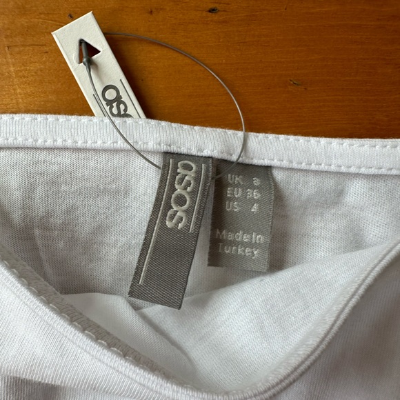 White Lace Crop Top - Picture 2 of 3